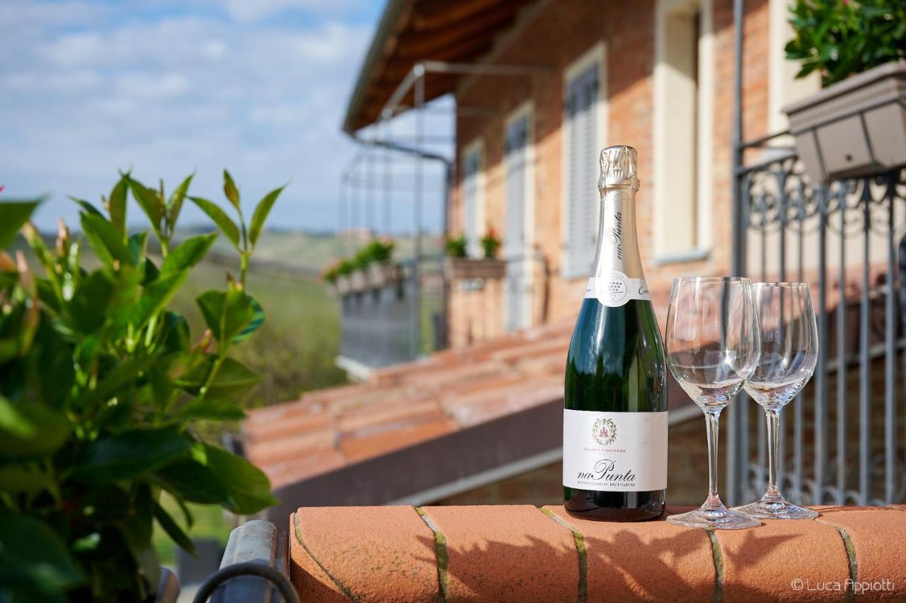 Agriturismo Cascina Sciulun Monforte dʼAlba Εξωτερικό φωτογραφία